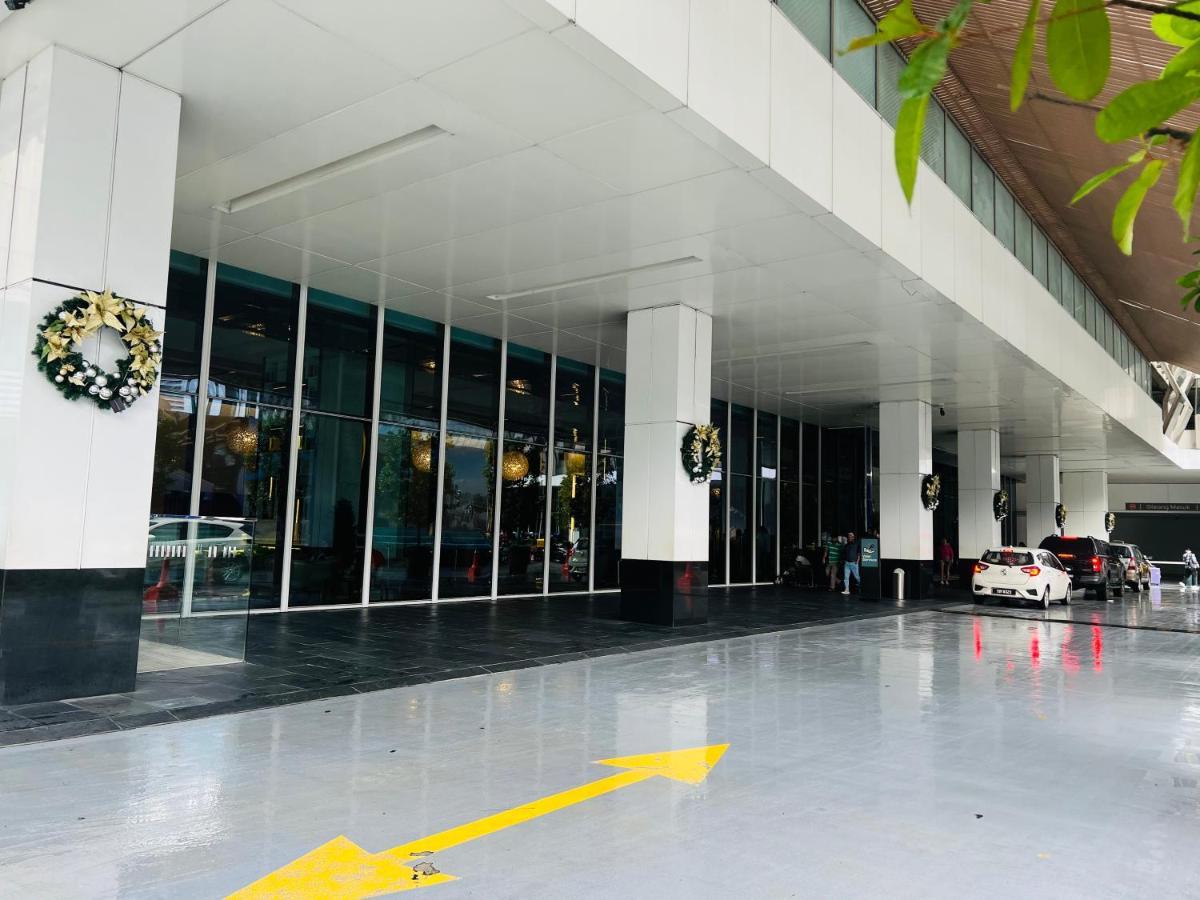 Platinum Klcc By Armani Kuala Lumpur